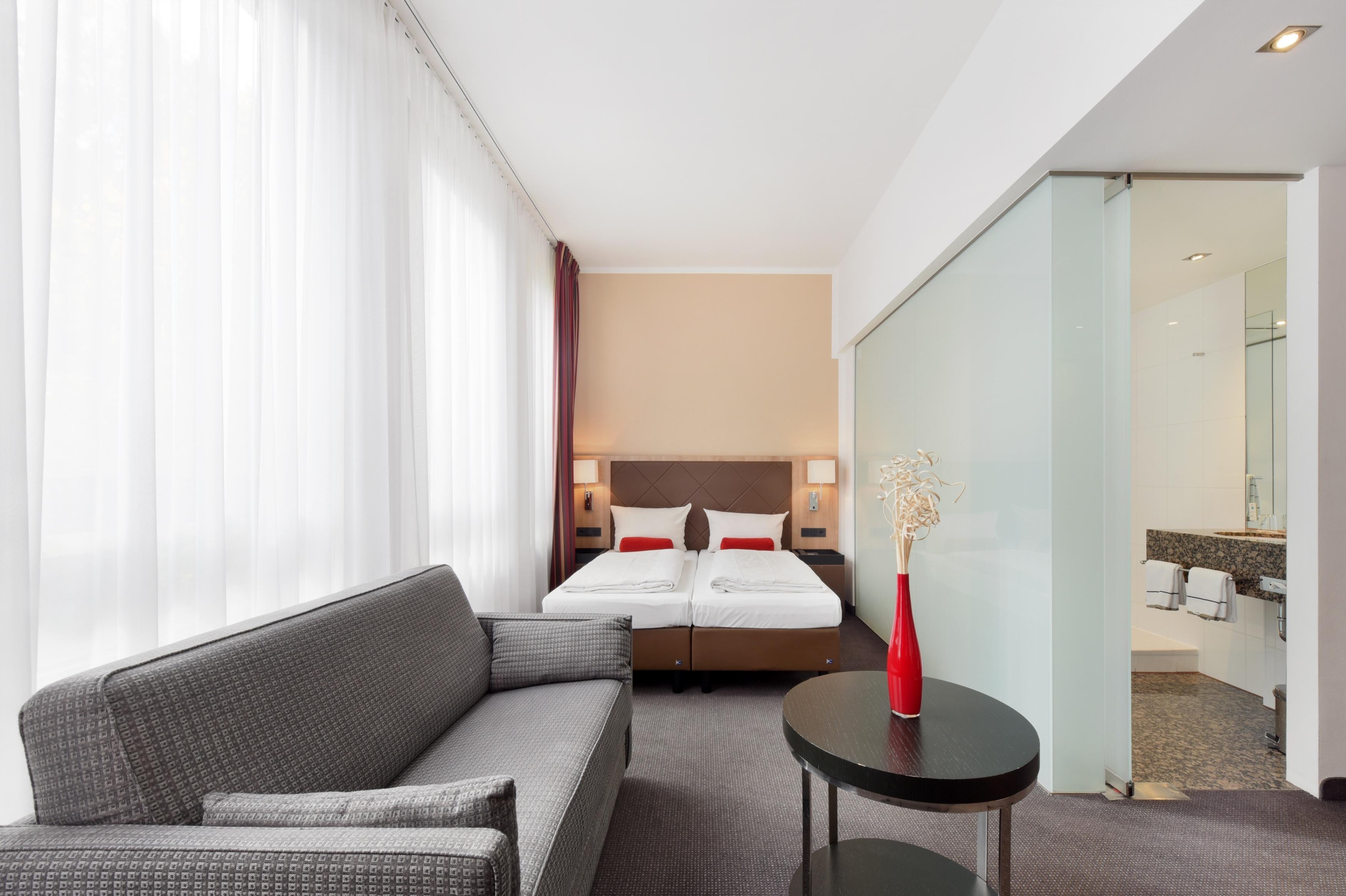Achat Hotel Muenchen Sued ภายนอก รูปภาพ