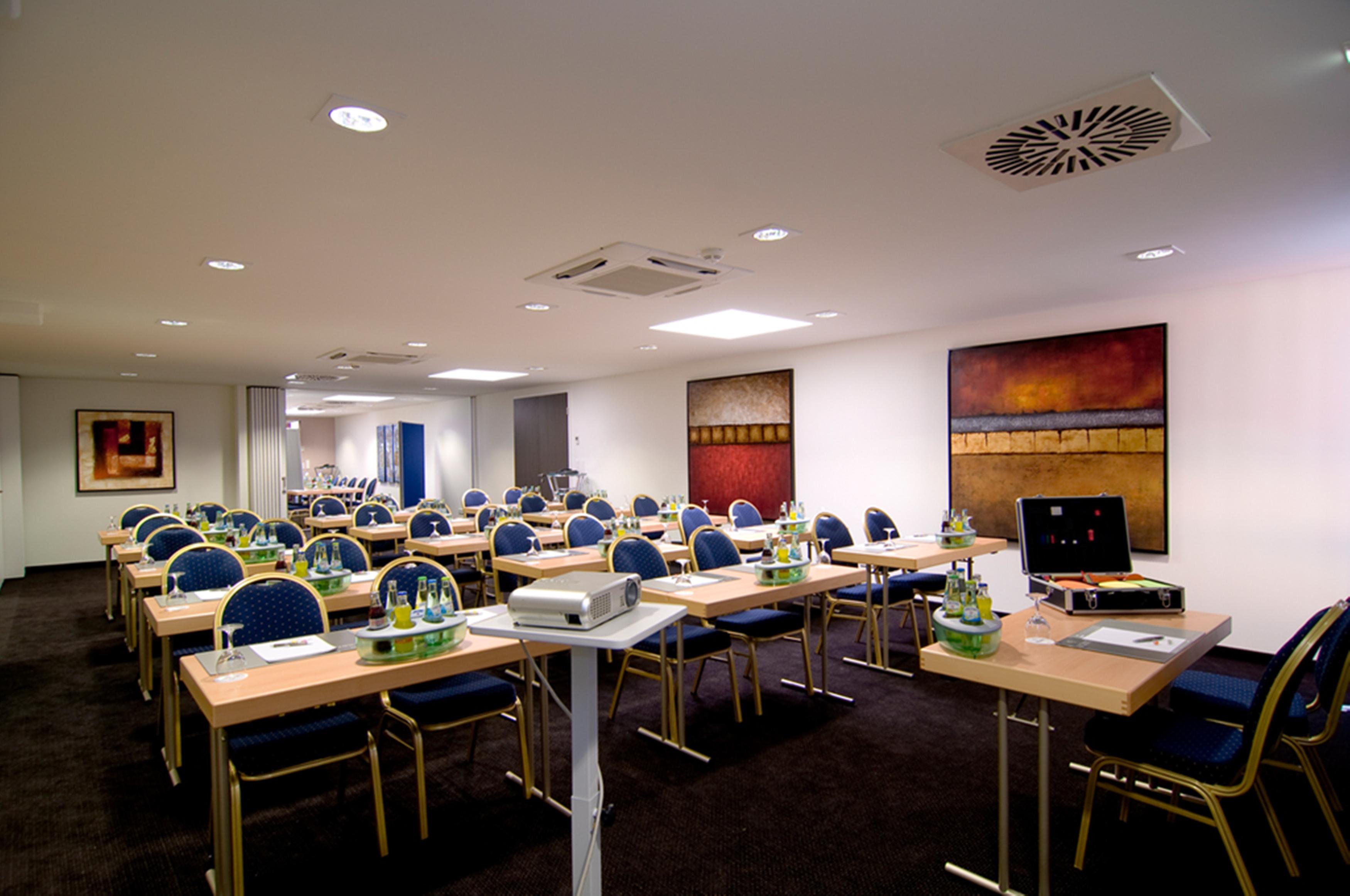 Achat Hotel Muenchen Sued ภายนอก รูปภาพ